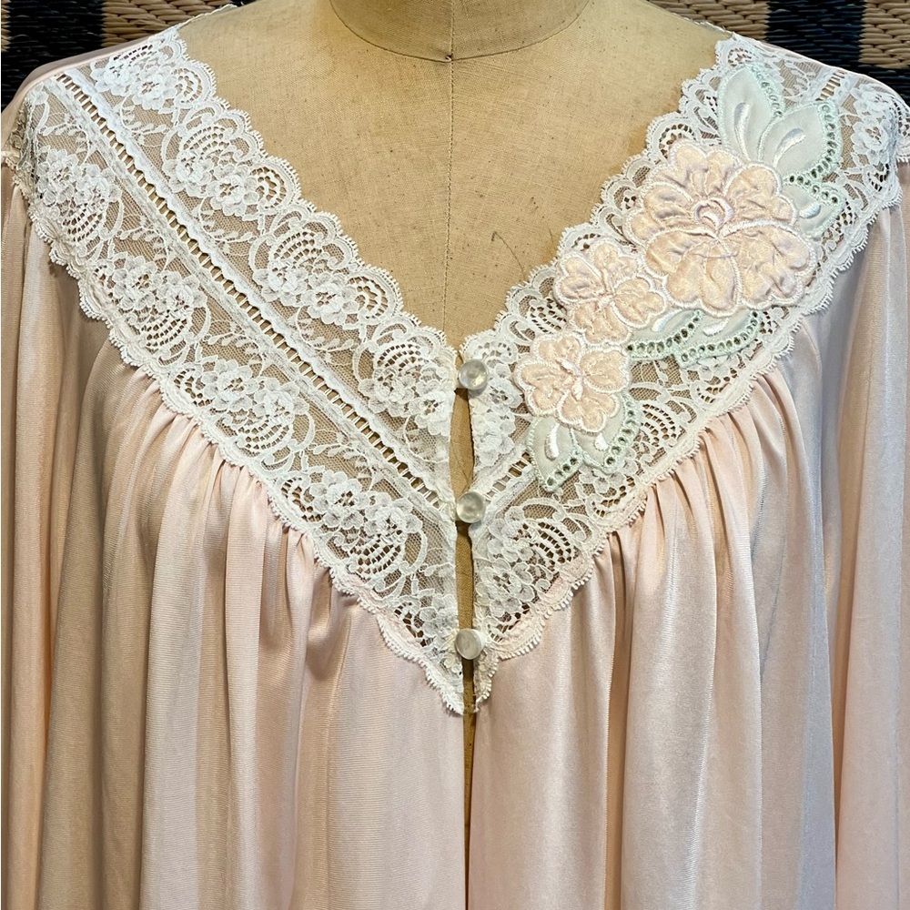 VINTAGE nylon lace nightgown Peignoir duster robe pastel pink lace floral 70s